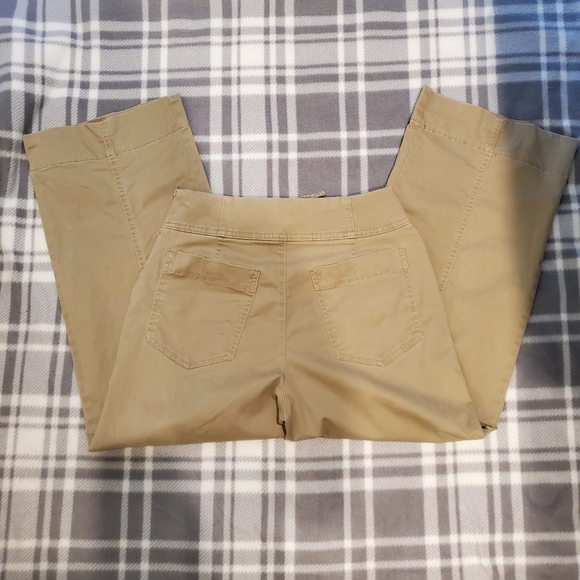 Gap High Rise Wide Leg Crop Chinos Pant Petite - Picture 4 of 8